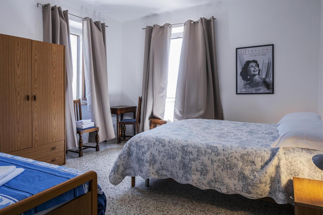 לינה וארוחת בוקר Amandola Casa Friano מראה חיצוני תמונה
